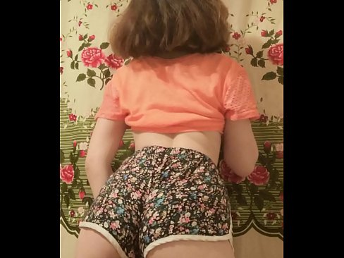 ❤️ Seksikas noor beib strippib oma pükse kaamera ees ära ❤️❌ Anaal porno at us ☑